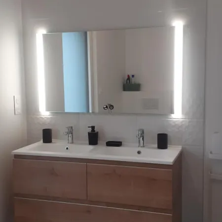 別荘 Des Pommiers Sotteville